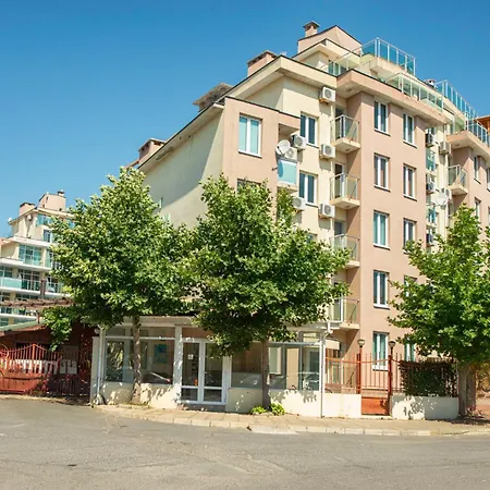 Sunny Apartmán Sluneční pobřeží